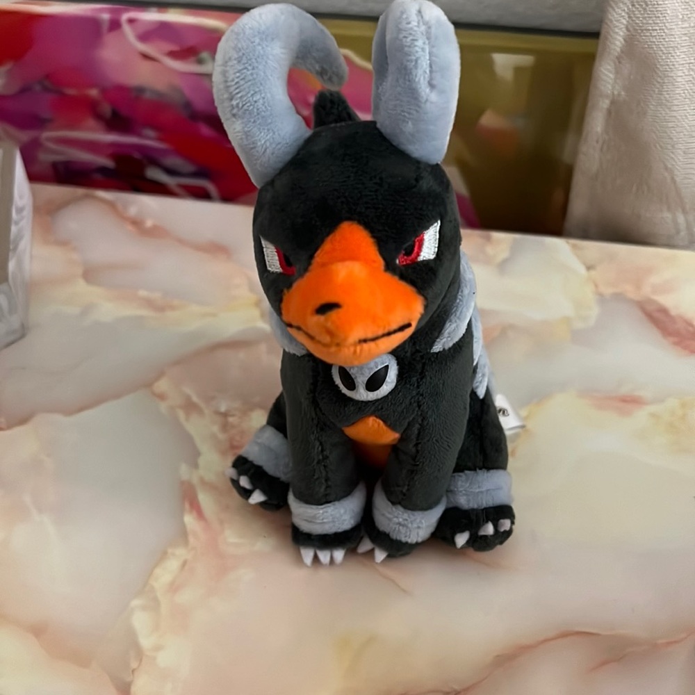 Pokémon Center SOLD OUT Houndoom Plush